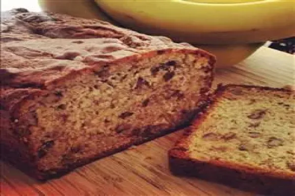 Janets Famous Banana Nut Bread
