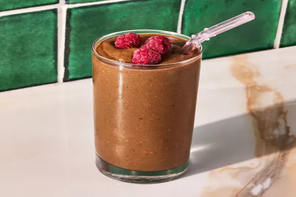 Anti Inflammatory Raspberry & Spinach Smoothie