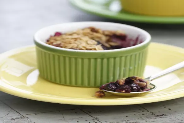 Old Fashioned Fruit Crumble