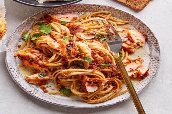 Lemon Garlic Pasta with Salmon