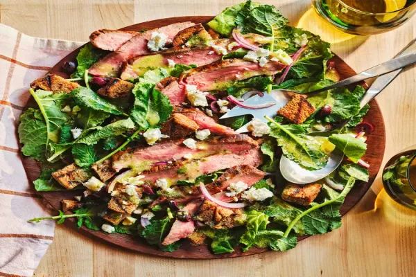 Garlicky Grilled Steak & Kale Salad