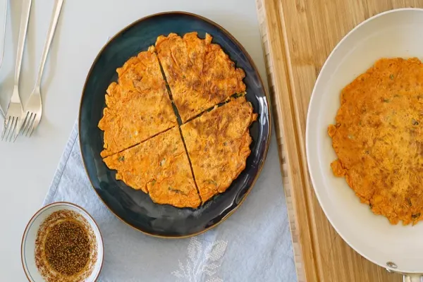 Kimchi Jun Kimchi Pancake and Dipping Sauce